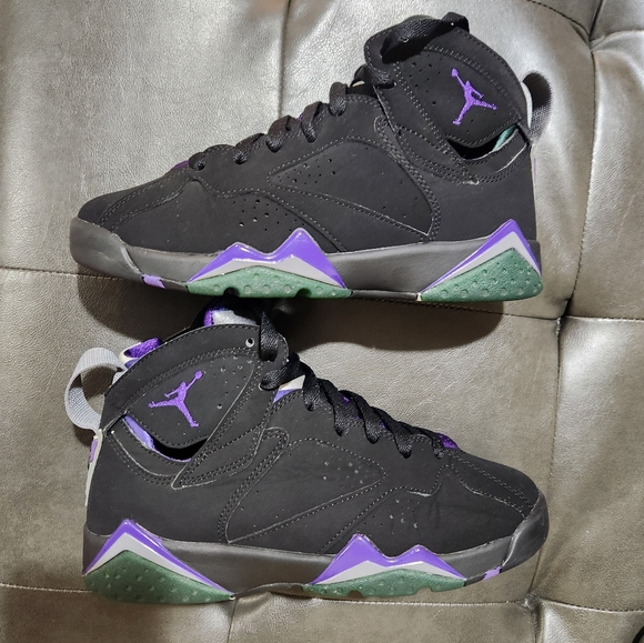 Jordan Retro 7s Ray Allen Edition Size 5 Youth - Picture 2 of 8